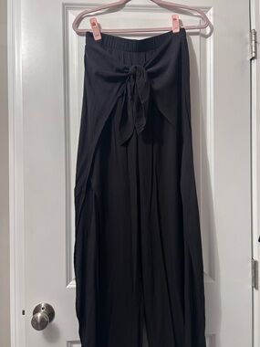 Black Tie-Front wide leg sheer flowy split leg pants